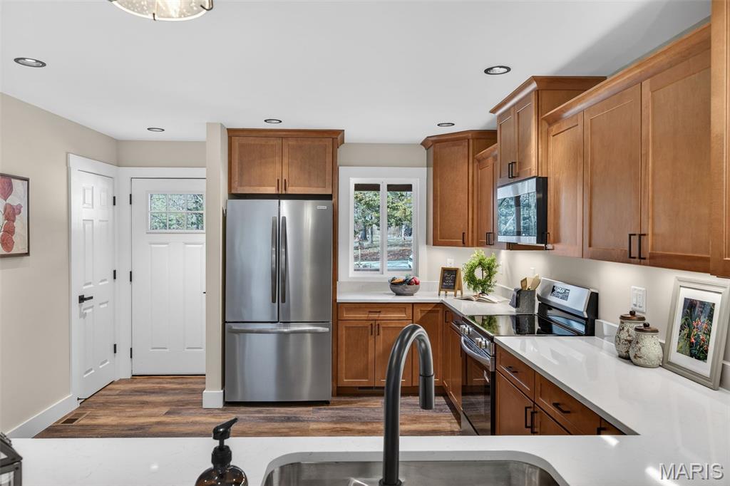 13556 Rustic Valley Road Wright City, MO 63390 - Photo 12 of 58