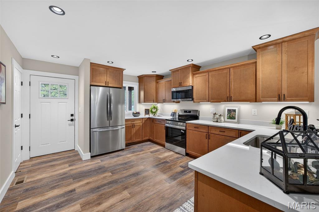 13556 Rustic Valley Road Wright City, MO 63390 - Photo 14 of 58