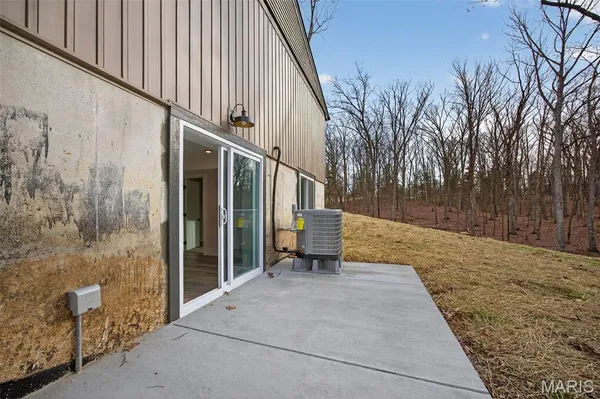 $490,000 | 13556 Rustic Valley Road, Wright City, MO 63390