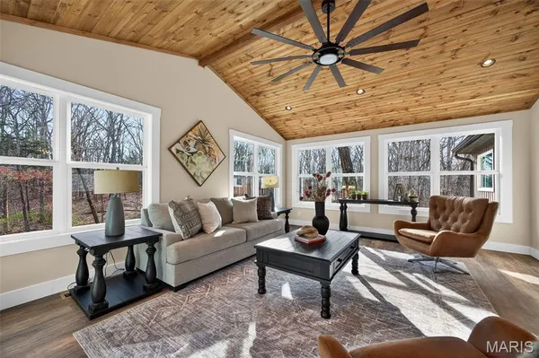 $490,000 | 13556 Rustic Valley Road, Wright City, MO 63390