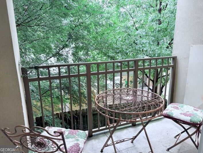 870 Mayson Turner Road, Unit 1224 Atlanta, GA 30344 - Photo 1 of 9 Gallery Image 1