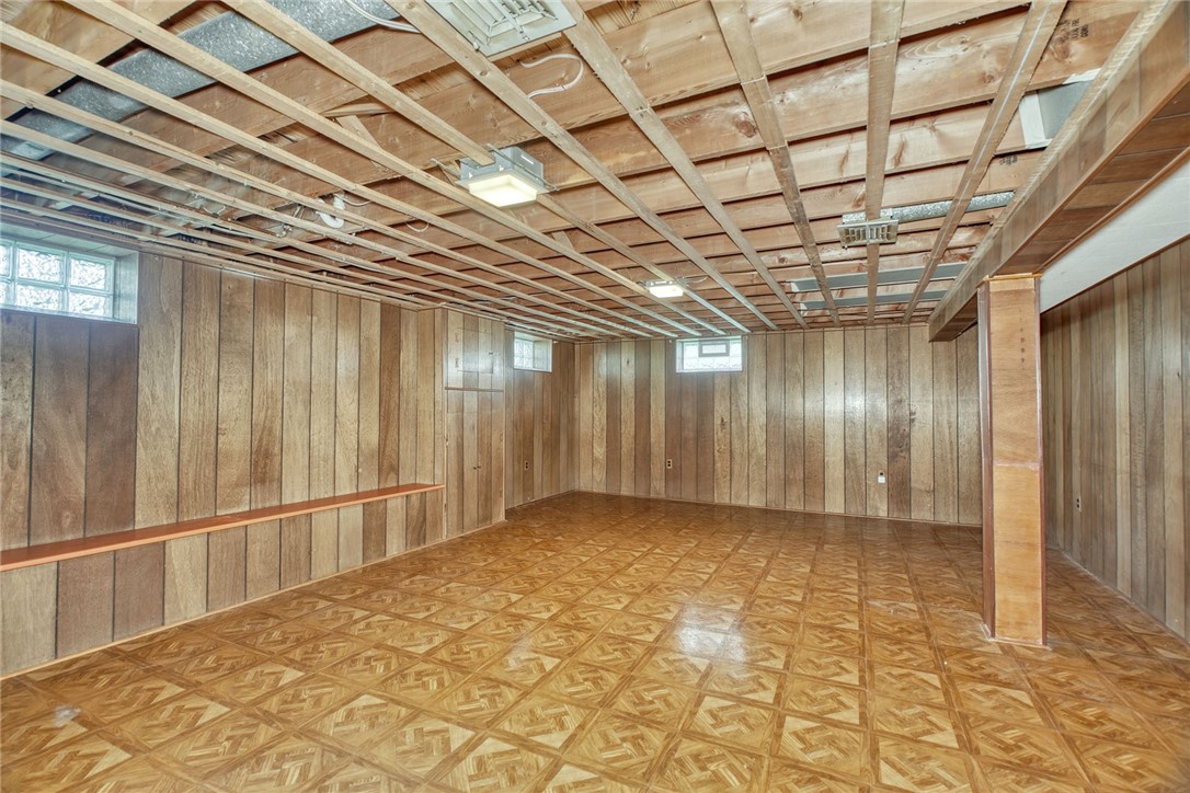 82 Woolacott Road Rochester, NY 14621 - Photo 26 of 45 Gallery Image 26