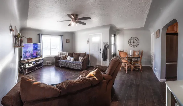 $257,000 | 811 Howell Avenue, Worland, WY 82401