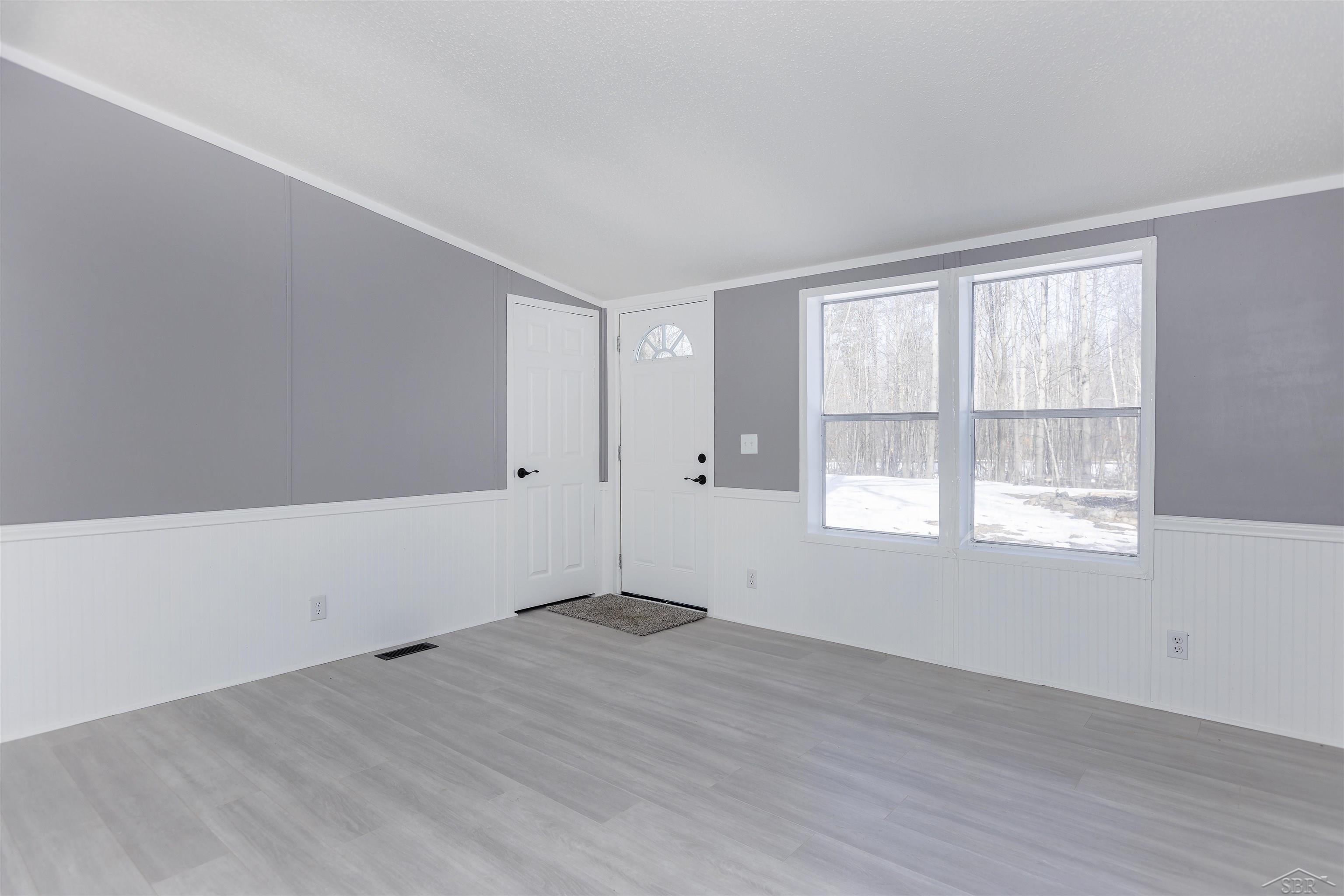 312 East Brooks Road Midland, MI 48640 - Photo 5 of 23