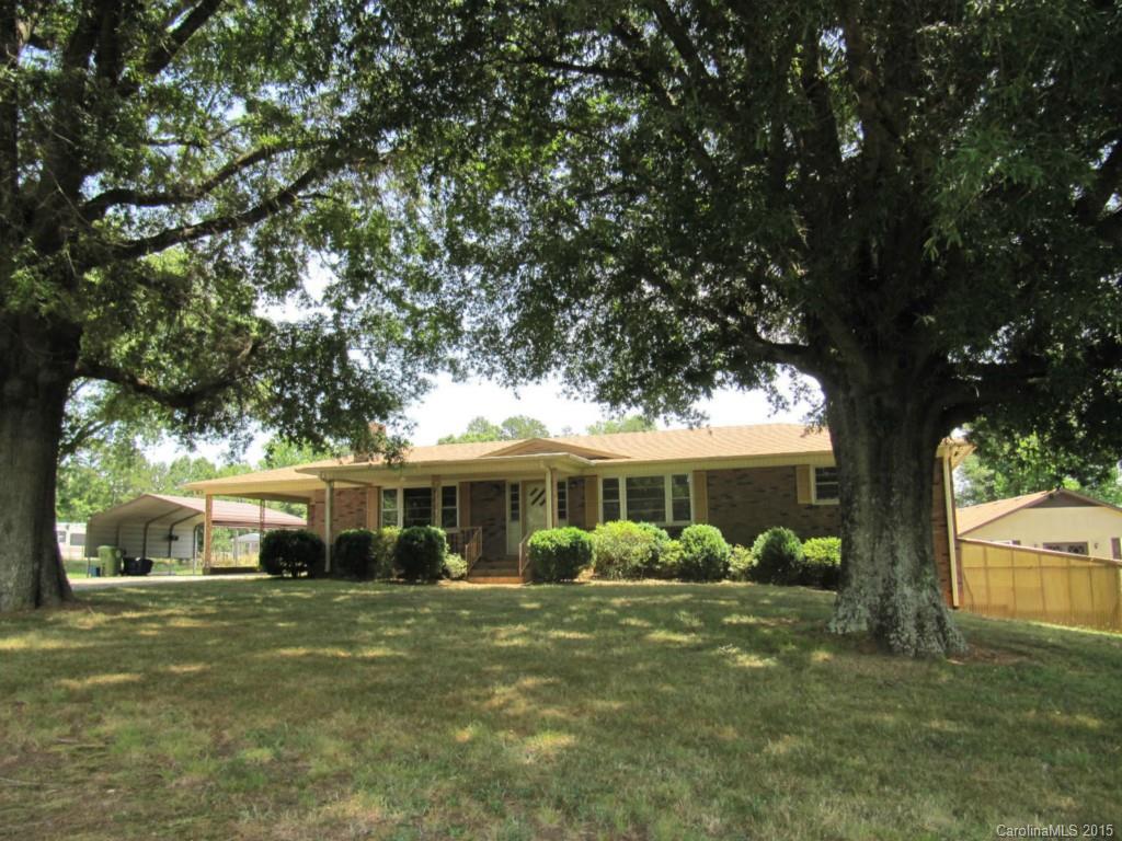 242 Mariposa Road Stanley, NC 28164 - Photo 1 of 24 Gallery Image 1