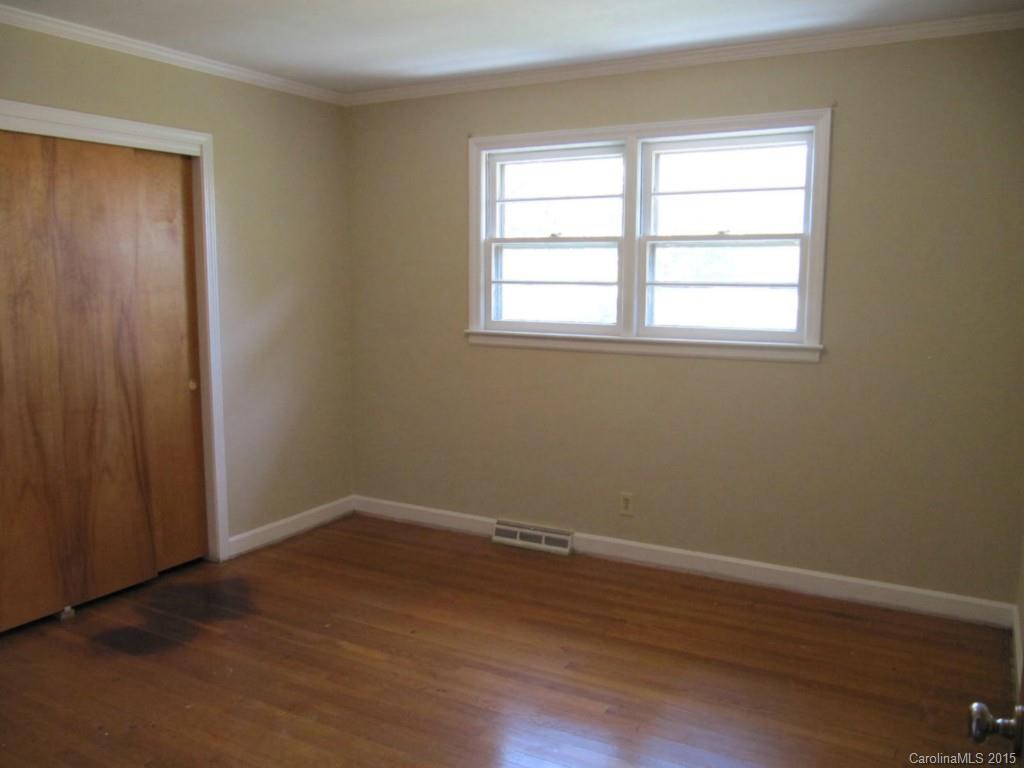 242 Mariposa Road Stanley, NC 28164 - Photo 17 of 24 Gallery Image 17