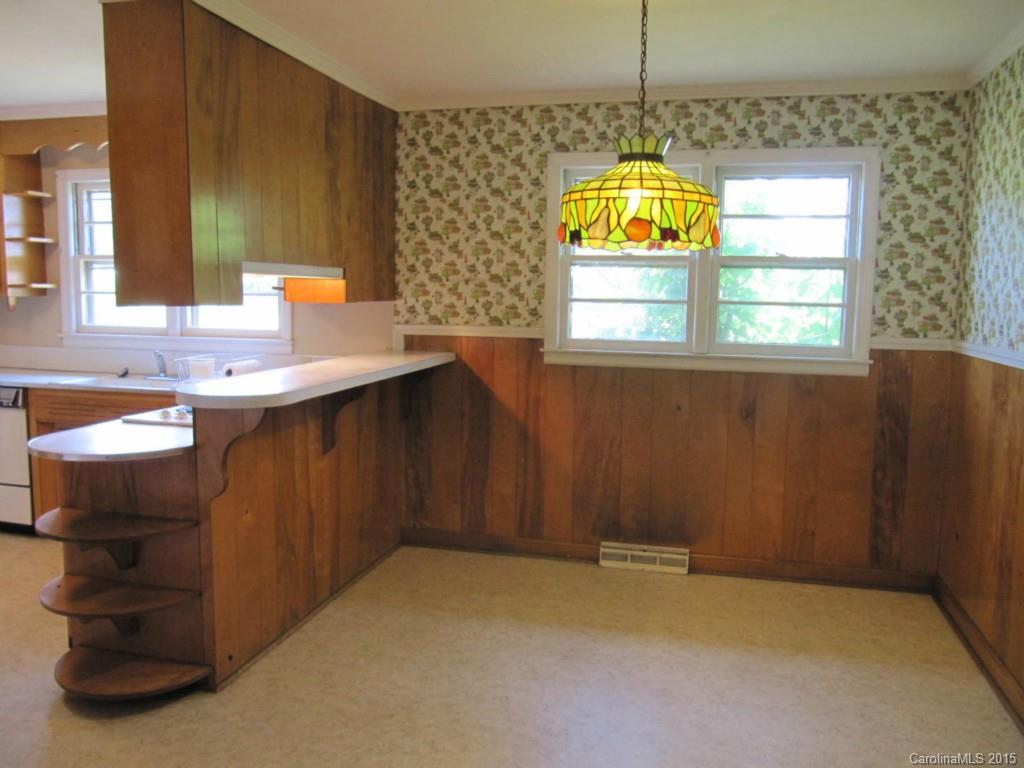242 Mariposa Road Stanley, NC 28164 - Photo 9 of 24 Gallery Image 9