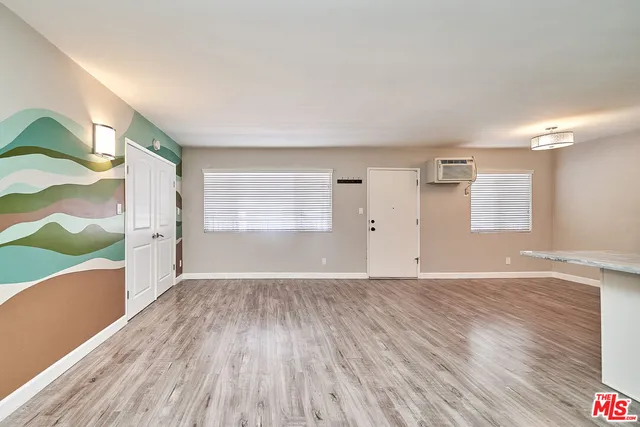 $399,000 | 6520 Shirley Avenue, Unit 14, Reseda, CA 91335