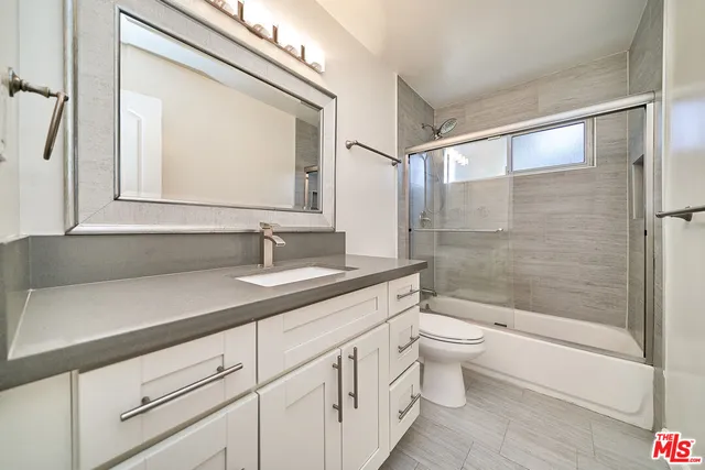 $399,000 | 6520 Shirley Avenue, Unit 14, Reseda, CA 91335