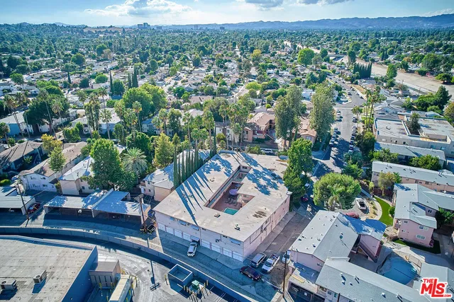 $399,000 | 6520 Shirley Avenue, Unit 14, Reseda, CA 91335