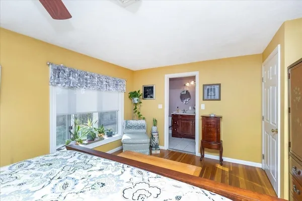 a view of a living room