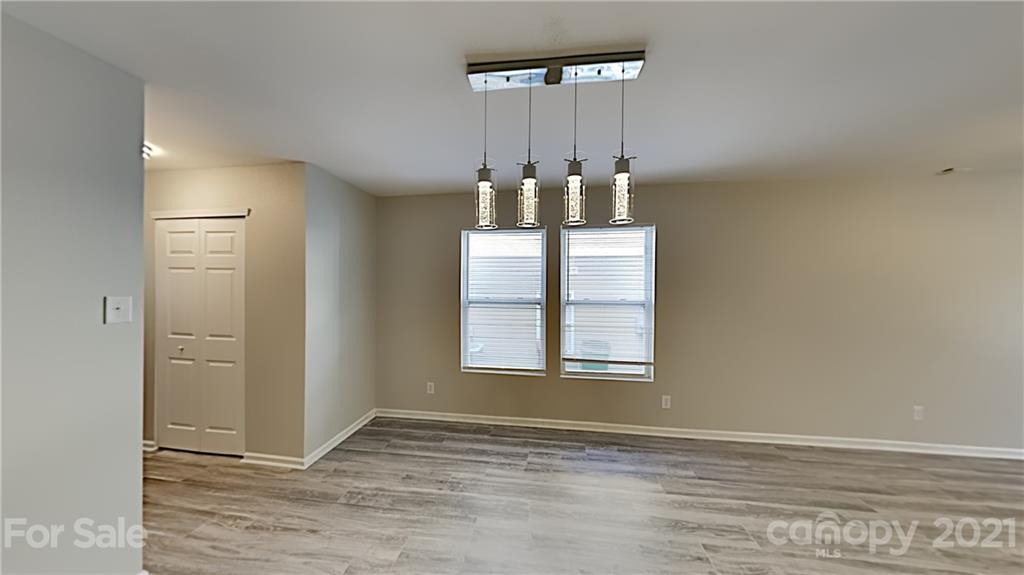 8617 Rockmoor Ridge Road Charlotte, NC 28215 - Photo 3 of 20 Gallery Image 3