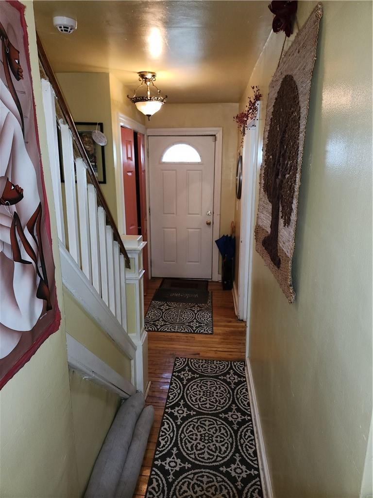 3393 Ely Avenue Bronx, NY 10469 - Photo 25 of 36