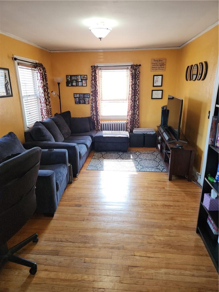 3393 Ely Avenue Bronx, NY 10469 - Photo 4 of 36