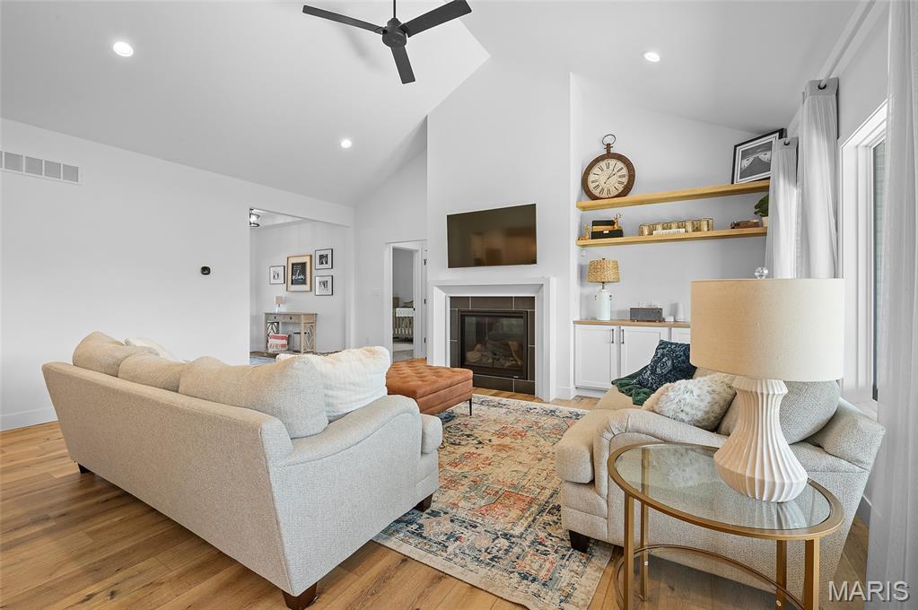 8444 Cryder Lane Troy, IL 62294 - Photo 11 of 38