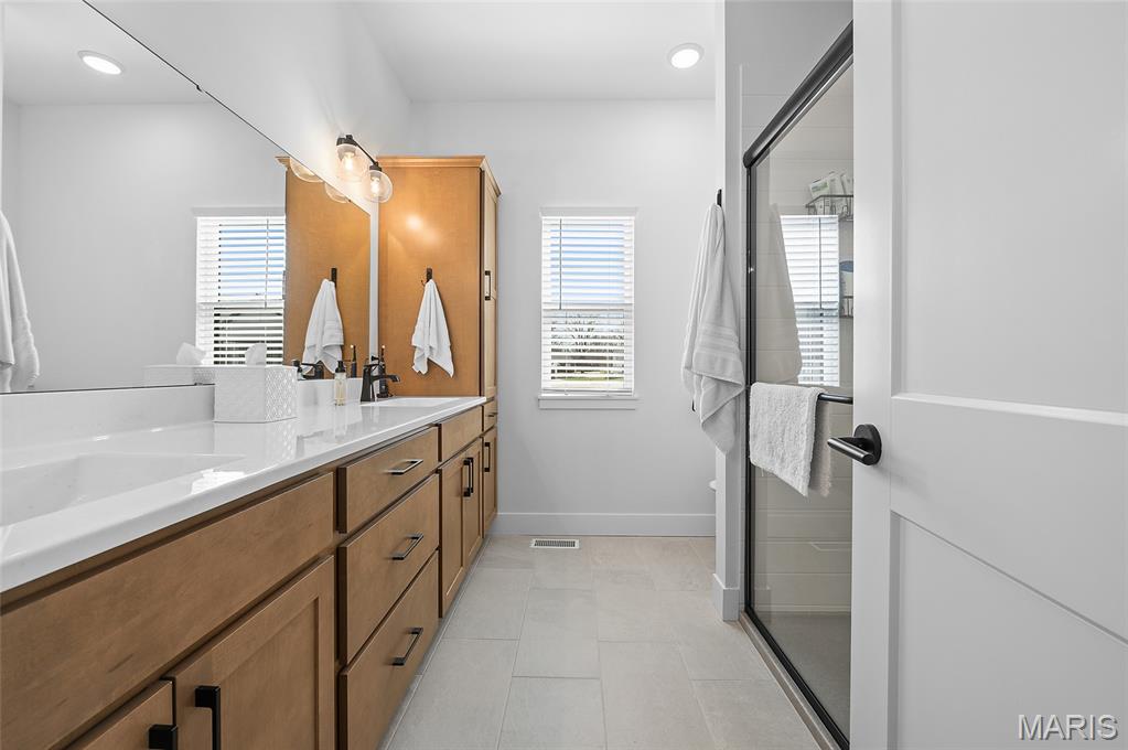 8444 Cryder Lane Troy, IL 62294 - Photo 27 of 38