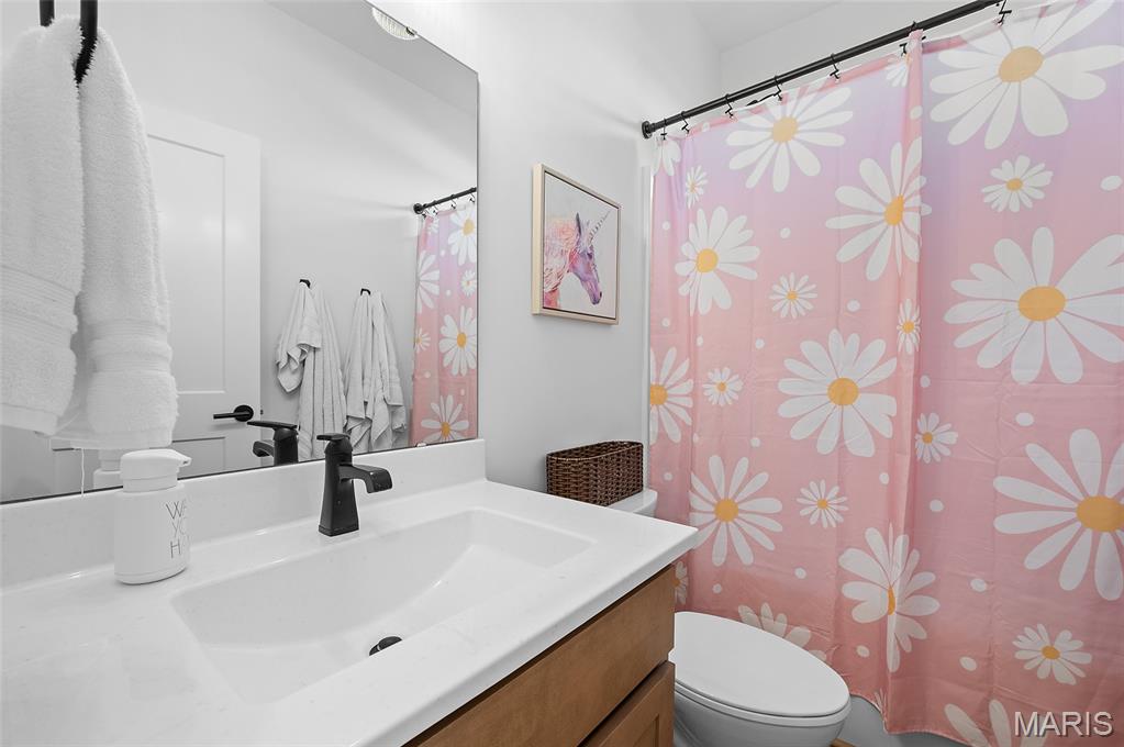 8444 Cryder Lane Troy, IL 62294 - Photo 8 of 38