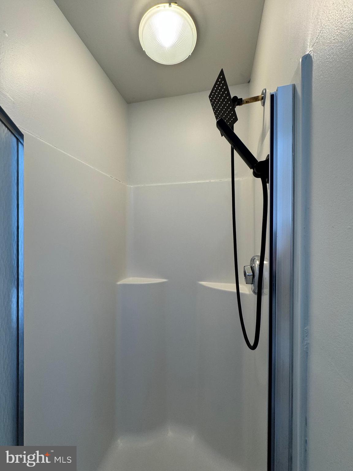 415 Hatteras Road Coatesville, PA 19320 - Photo 23 of 34 Primary Shower
