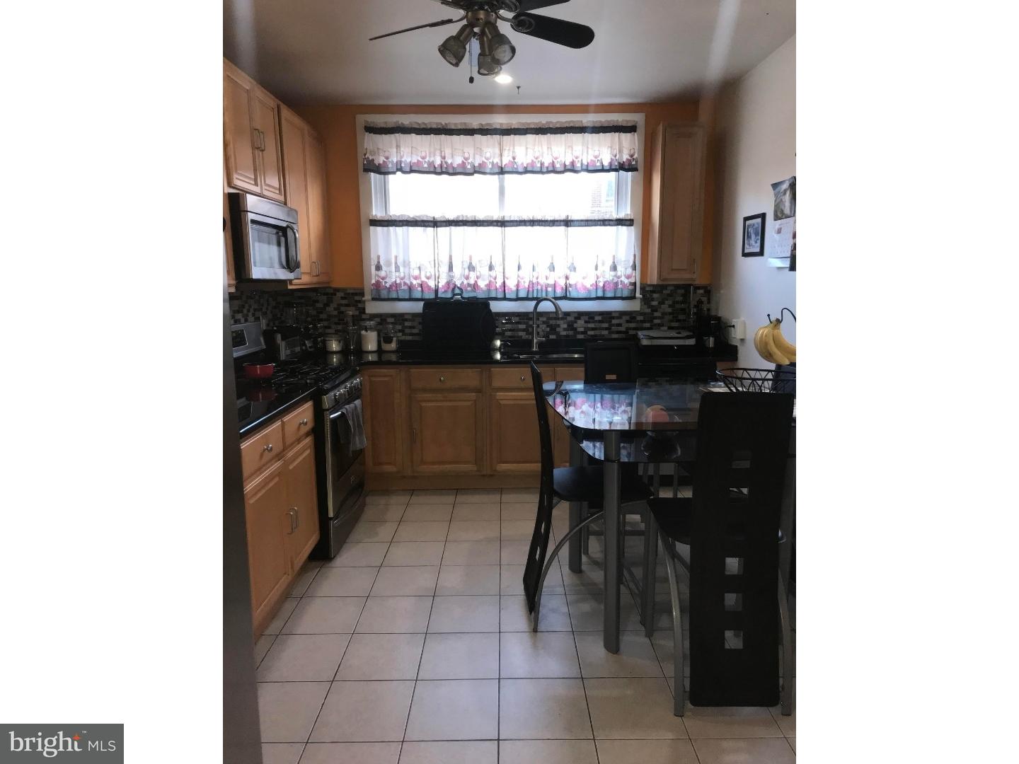 5559 Miriam Road Philadelphia, PA 19124 - Photo 8 of 18 Kitchen