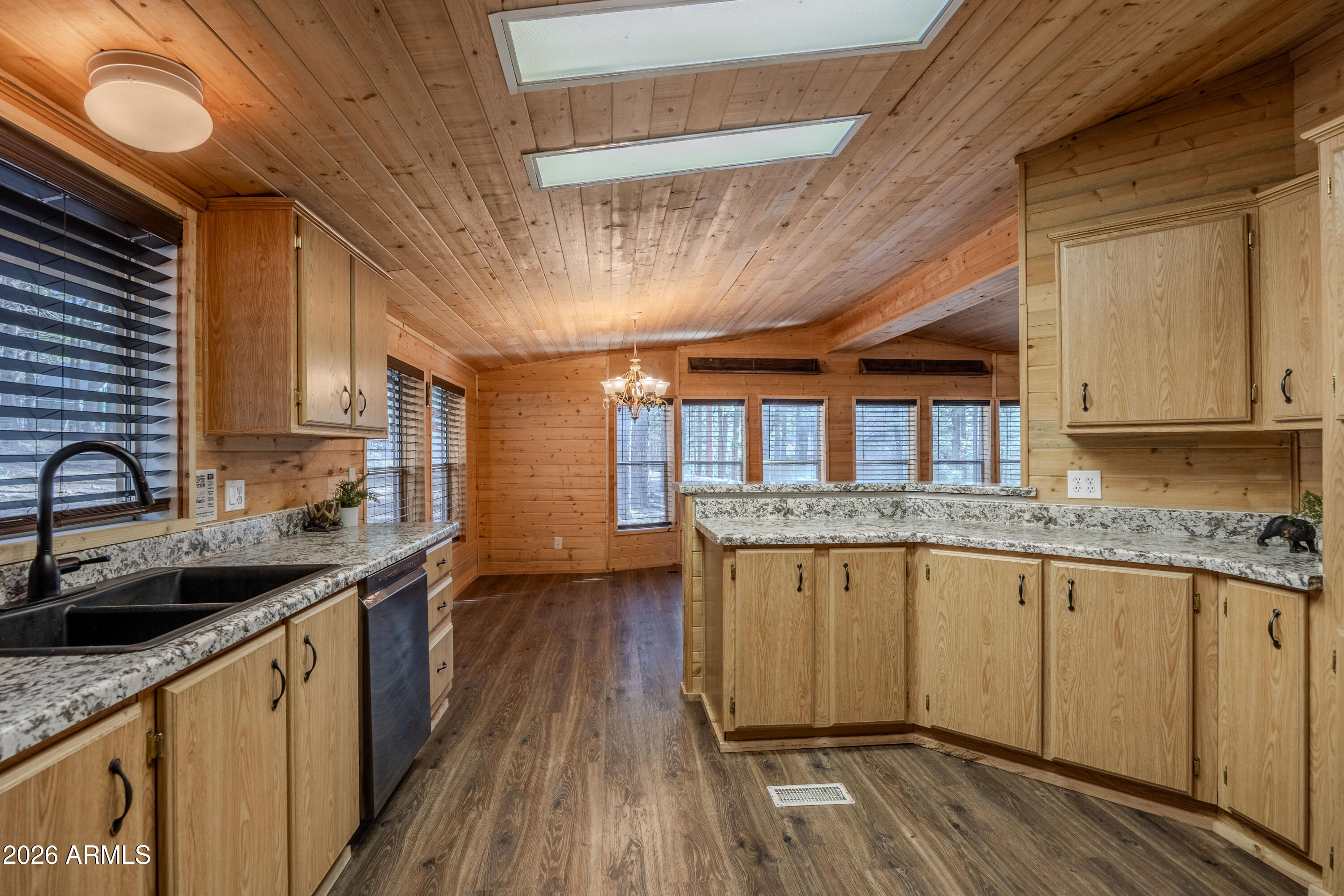 1415 Sheep Springs Road Forest Lakes, AZ 85931 - Photo 11 of 46 7R3A8934-HDR