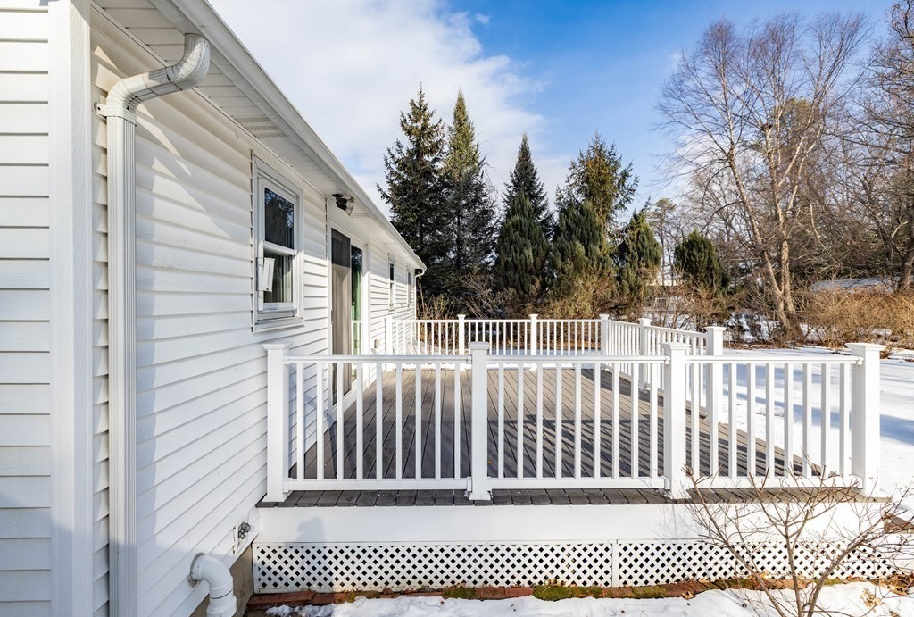 120 Springdale Road Westfield, MA 01085 - Photo 7 of 36 Gallery Image 7