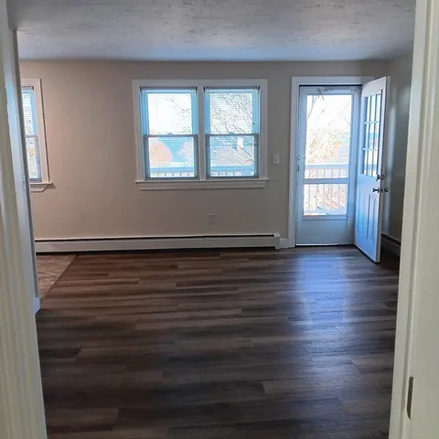 $1,700 | 4 Sawyer Place, Unit 3, Plymouth, MA 02360