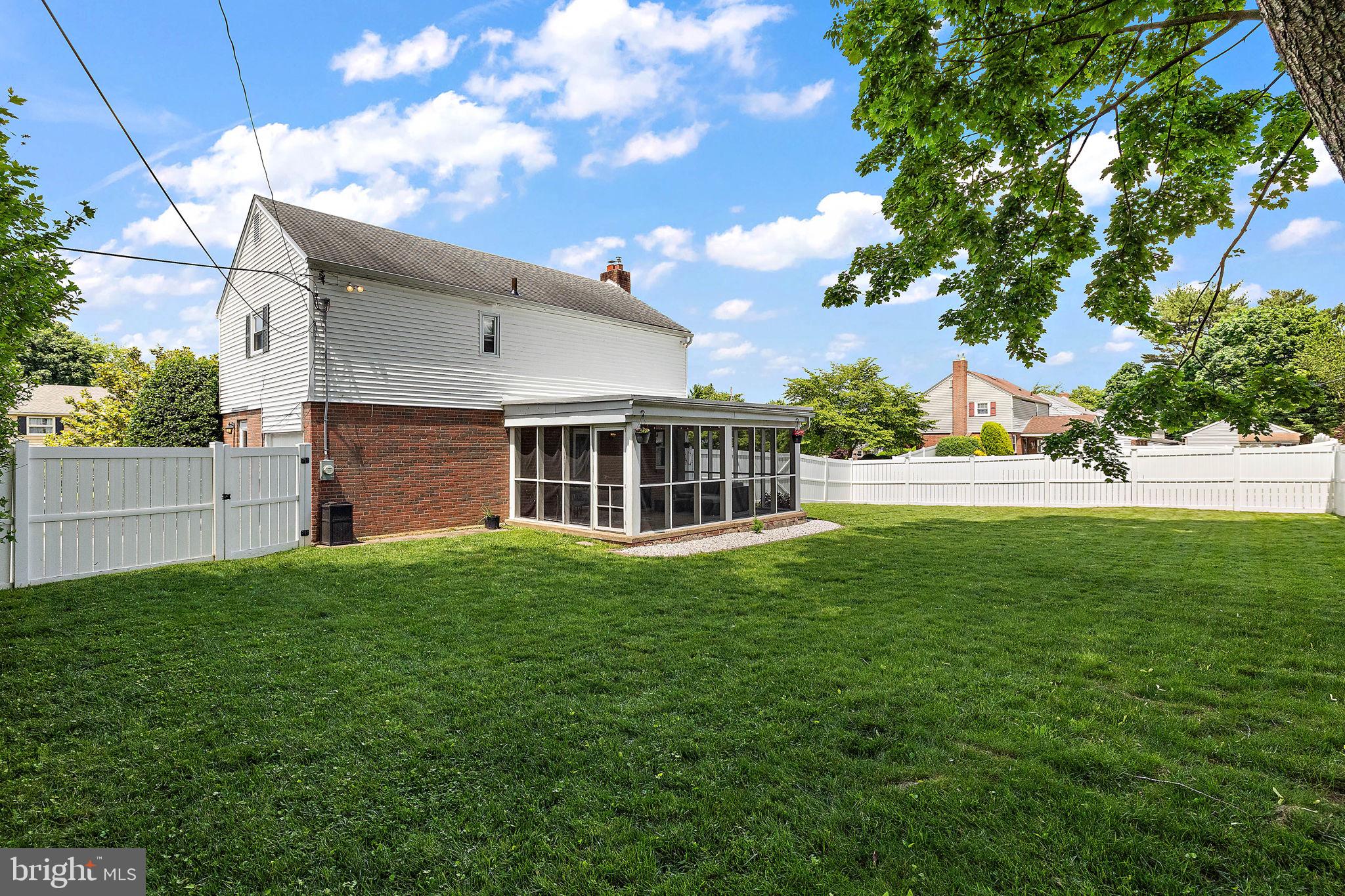 551 Maplewood Road Springfield, PA 19064 - Photo 8 of 9