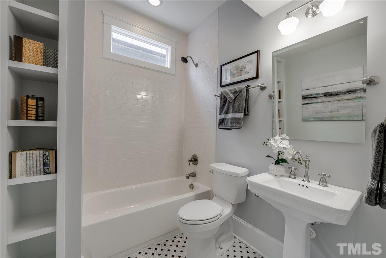 625 Effie Way Raleigh, NC 27603 - Photo 14 of 30 Gallery Image 14