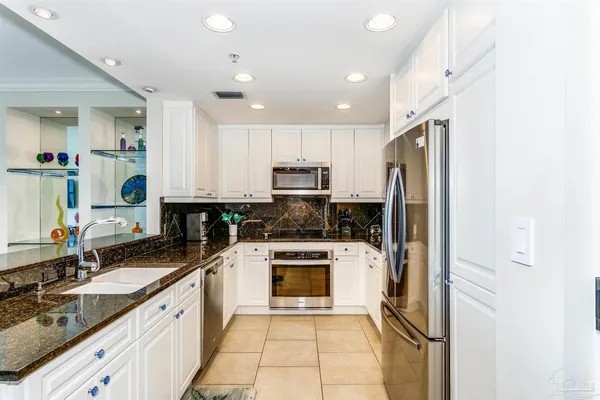 $899,000 | 2 Portofino Drive, Unit 708, Pensacola Beach, FL 32561