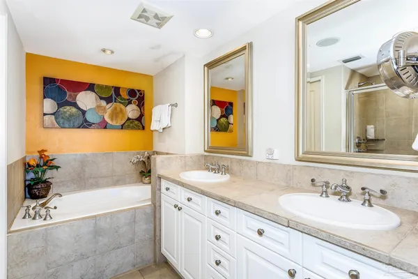 $899,000 | 2 Portofino Drive, Unit 708, Pensacola Beach, FL 32561