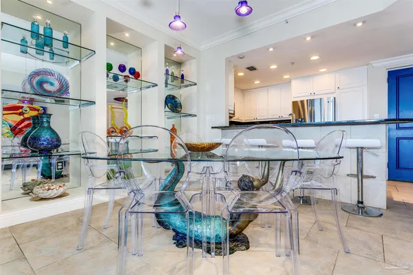 $899,000 | 2 Portofino Drive, Unit 708, Pensacola Beach, FL 32561