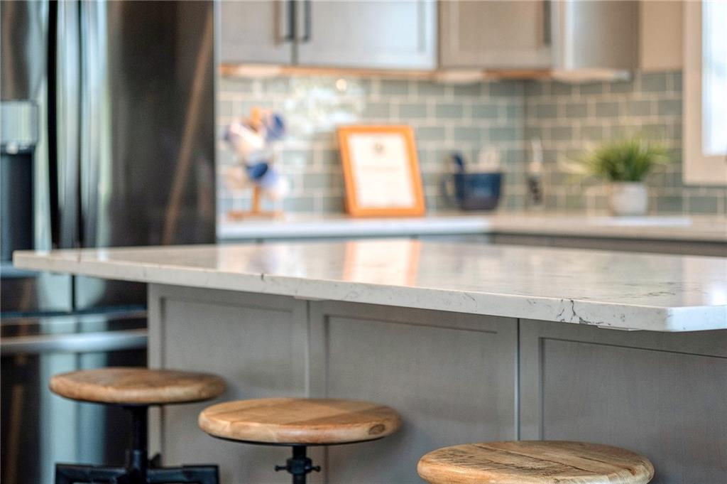 103 Ridge Line Drive Apollo, PA 15613 - Photo 35 of 39 a bathroom with a toilet