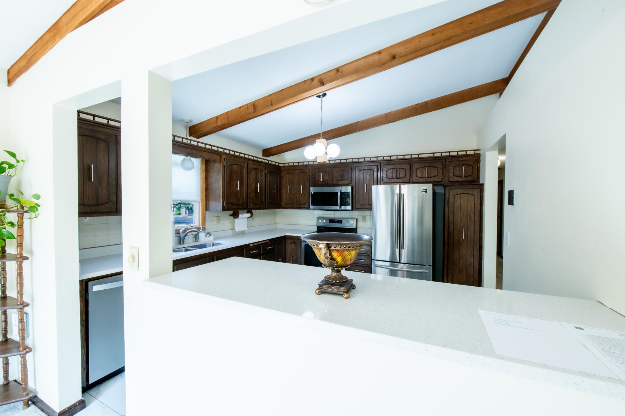 8106 Groveland Road Mounds View, MN 55112 - Photo 10 of 45