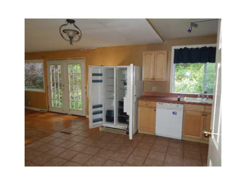 147 Cider Hill Road York, ME 03909 - Photo 7 of 14 Kitchen.