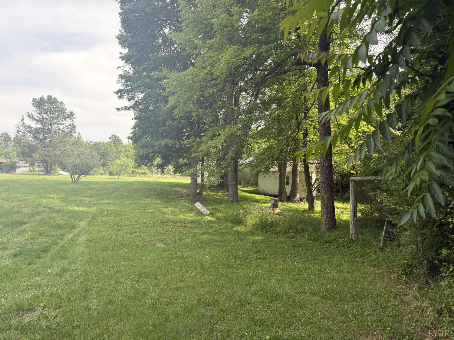 4217 Beulah Road Nathalie, VA 24577 - Photo 28 of 35