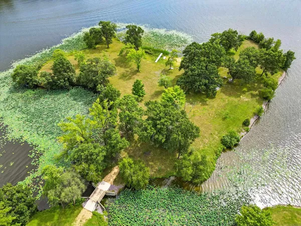 $1,095,000 | Lots 5-22 Carol, Pardeeville, WI 53954