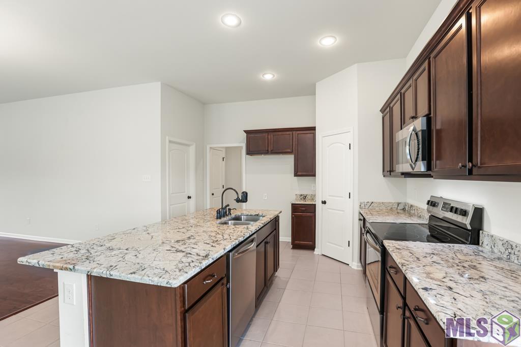 38355 Brown Road Prairieville, LA 70769 - Photo 9 of 29