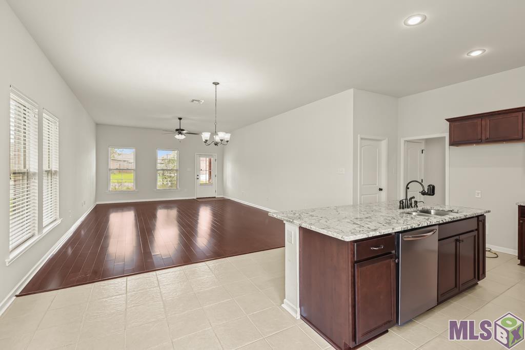 38355 Brown Road Prairieville, LA 70769 - Photo 10 of 29