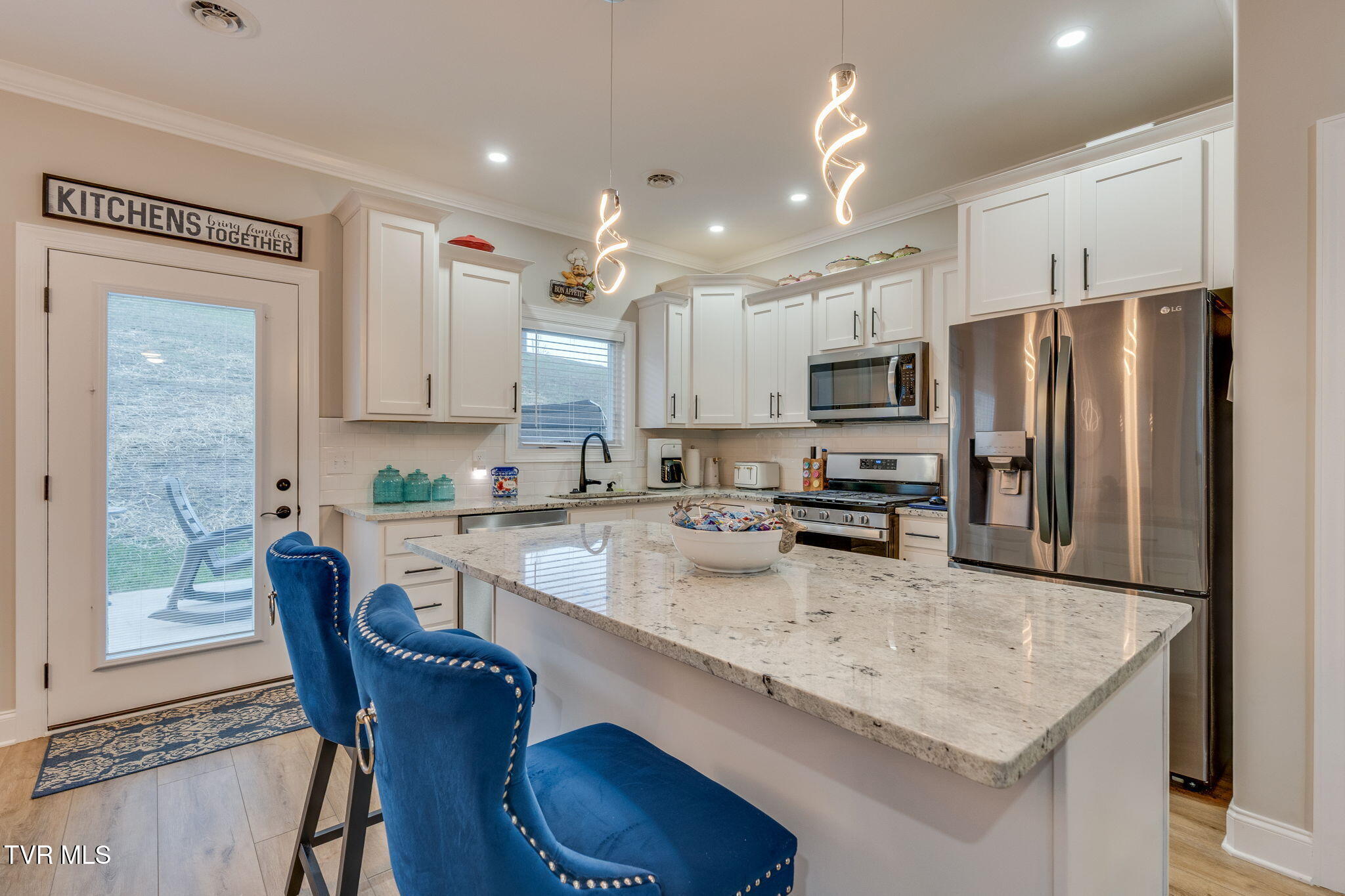 226 Quiet Stroll Lane Gray, TN 37615 - Photo 9 of 39 008