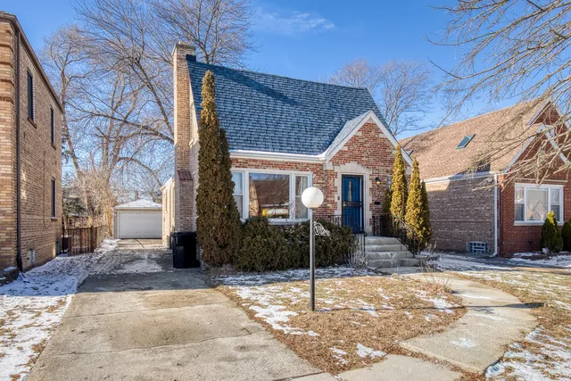 $235,000 | 10922 South Peoria Street, Chicago, IL 60643
