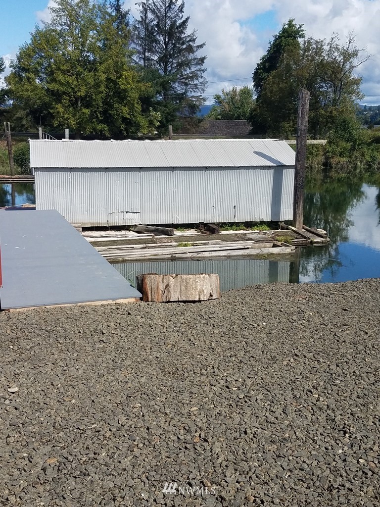 170 South Welcome Slough Road Cathlamet, WA 98612 - Photo 8 of 12 Gallery Image 8