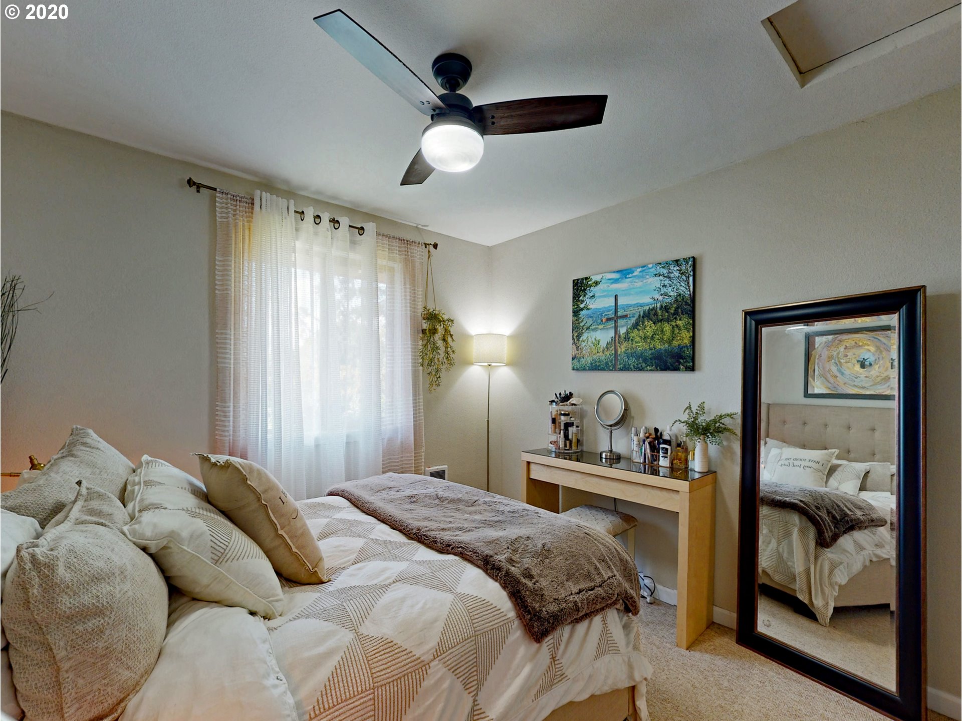 12616 Northwest Barnes Road, Unit 1 Portland, OR 97229 - Photo 17 of 32 Gallery Image 17