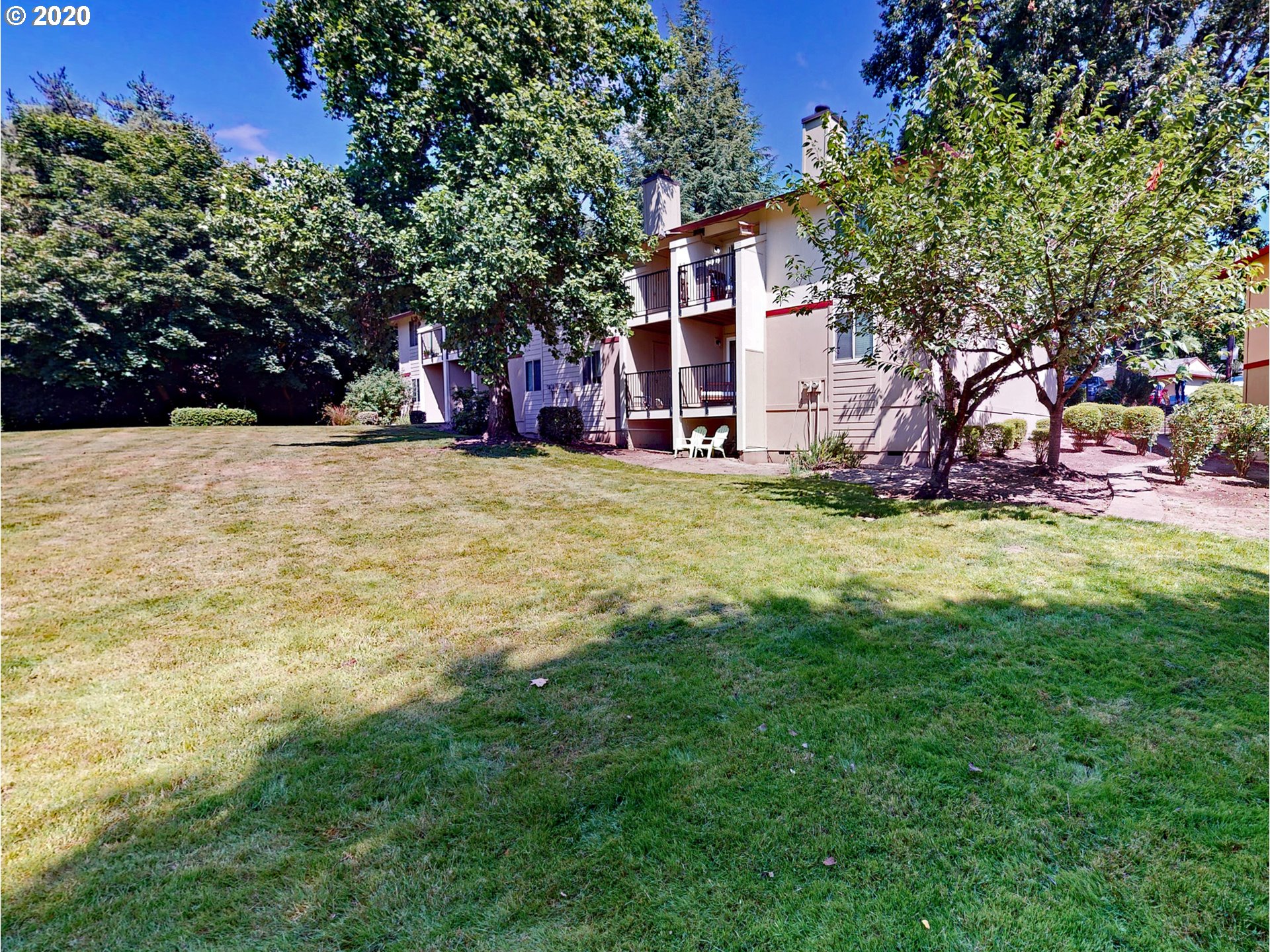 12616 Northwest Barnes Road, Unit 1 Portland, OR 97229 - Photo 23 of 32 Gallery Image 23
