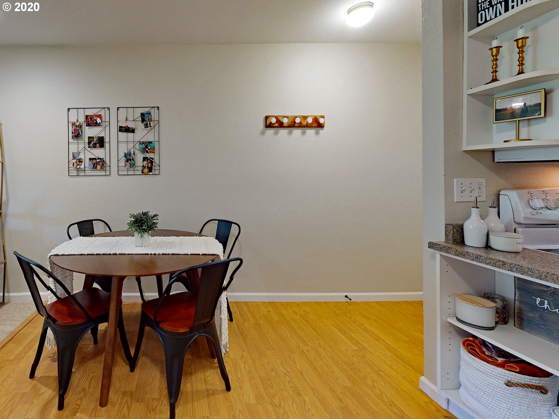 12616 Northwest Barnes Road, Unit 1 Portland, OR 97229 - Photo 4 of 32 Gallery Image 4