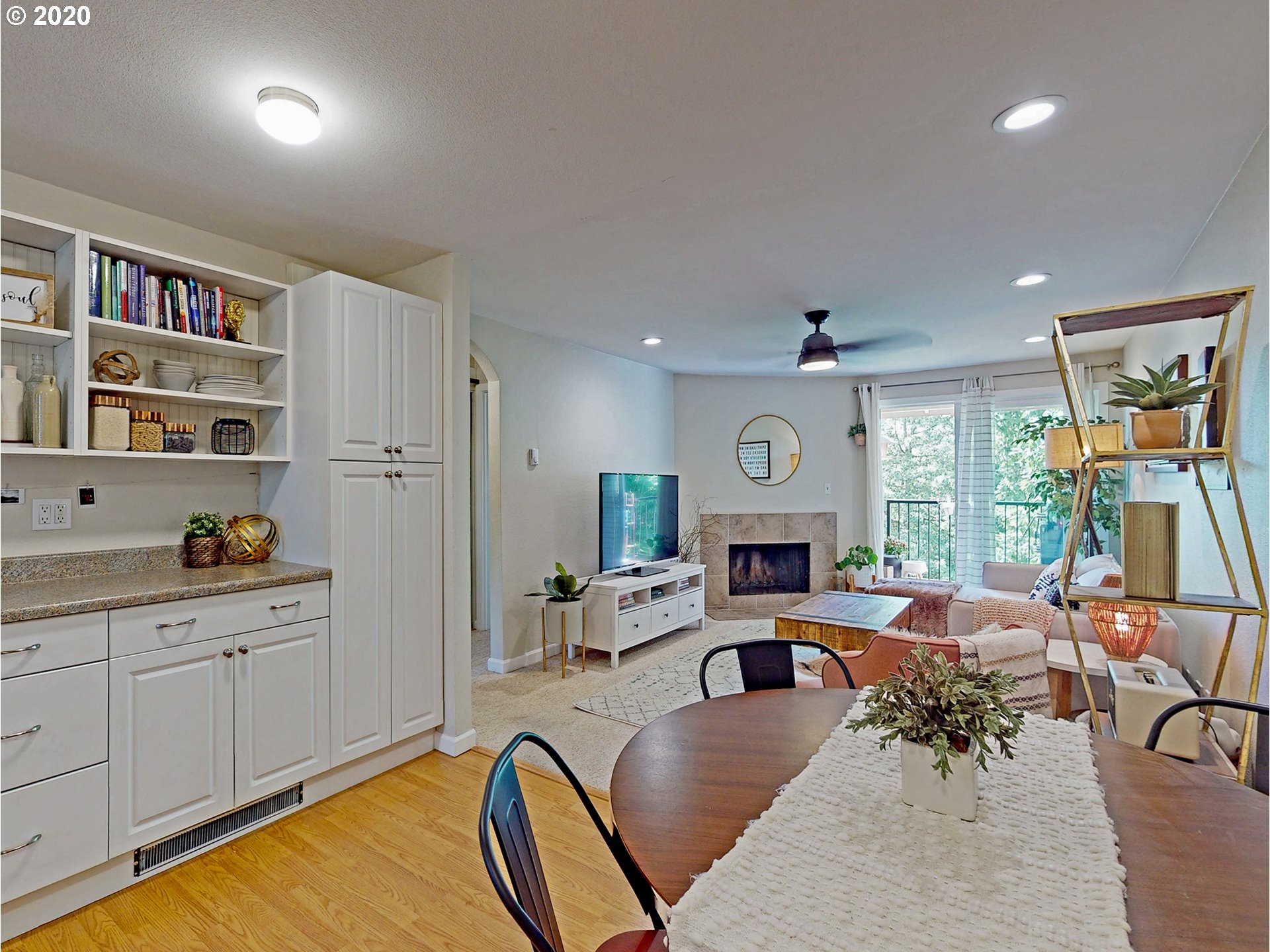 12616 Northwest Barnes Road, Unit 1 Portland, OR 97229 - Photo 5 of 32 Gallery Image 5