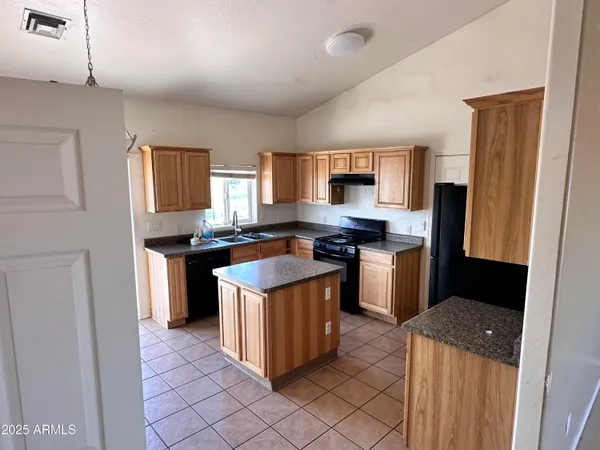 $234,900 | 1150 South 30th Street South, St. Johns, AZ 85936