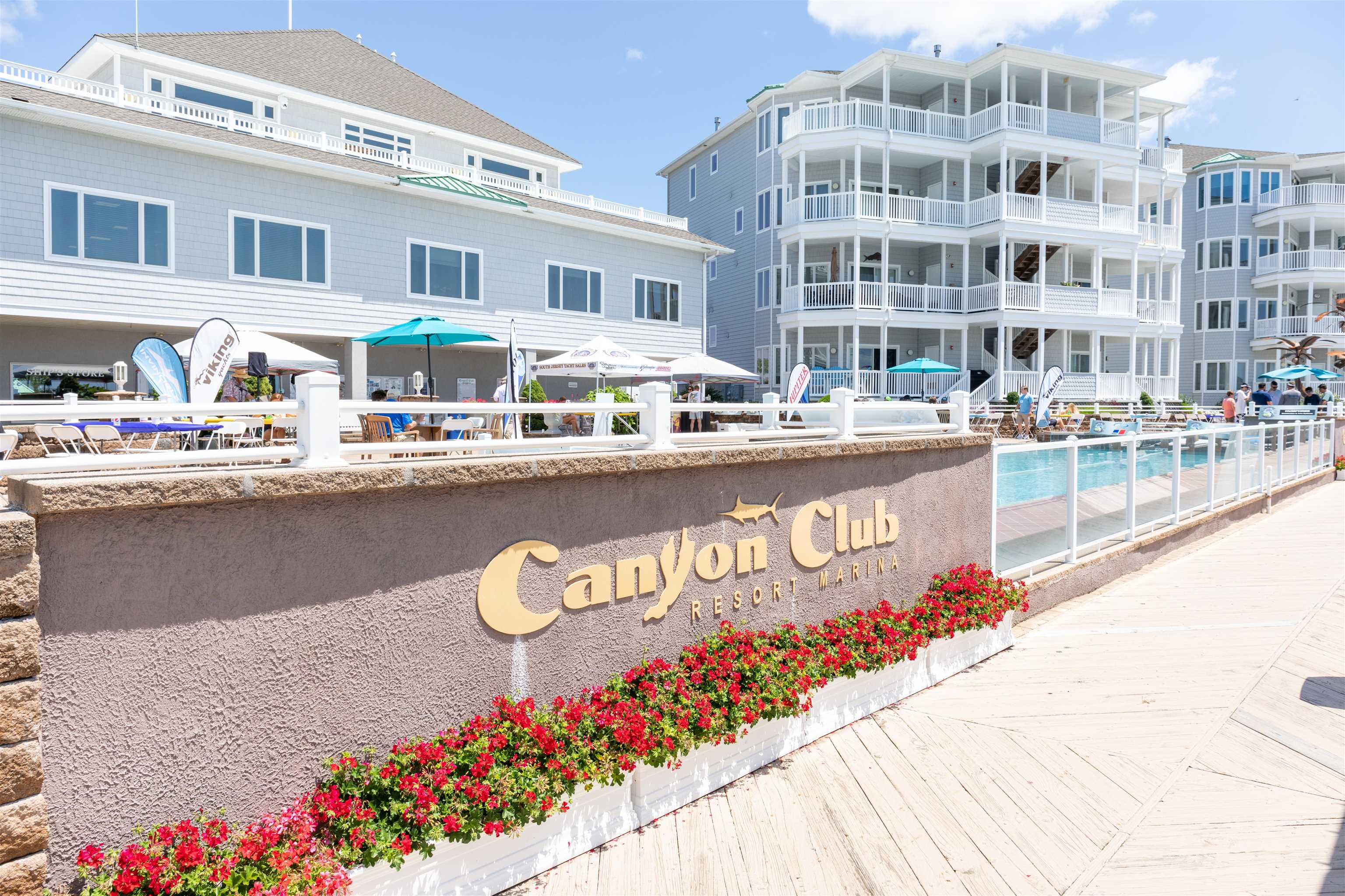 902 Ocean, Unit 106 Cape May, NJ 08204 - Photo 4 of 33 a front view of multi story residential apartment building