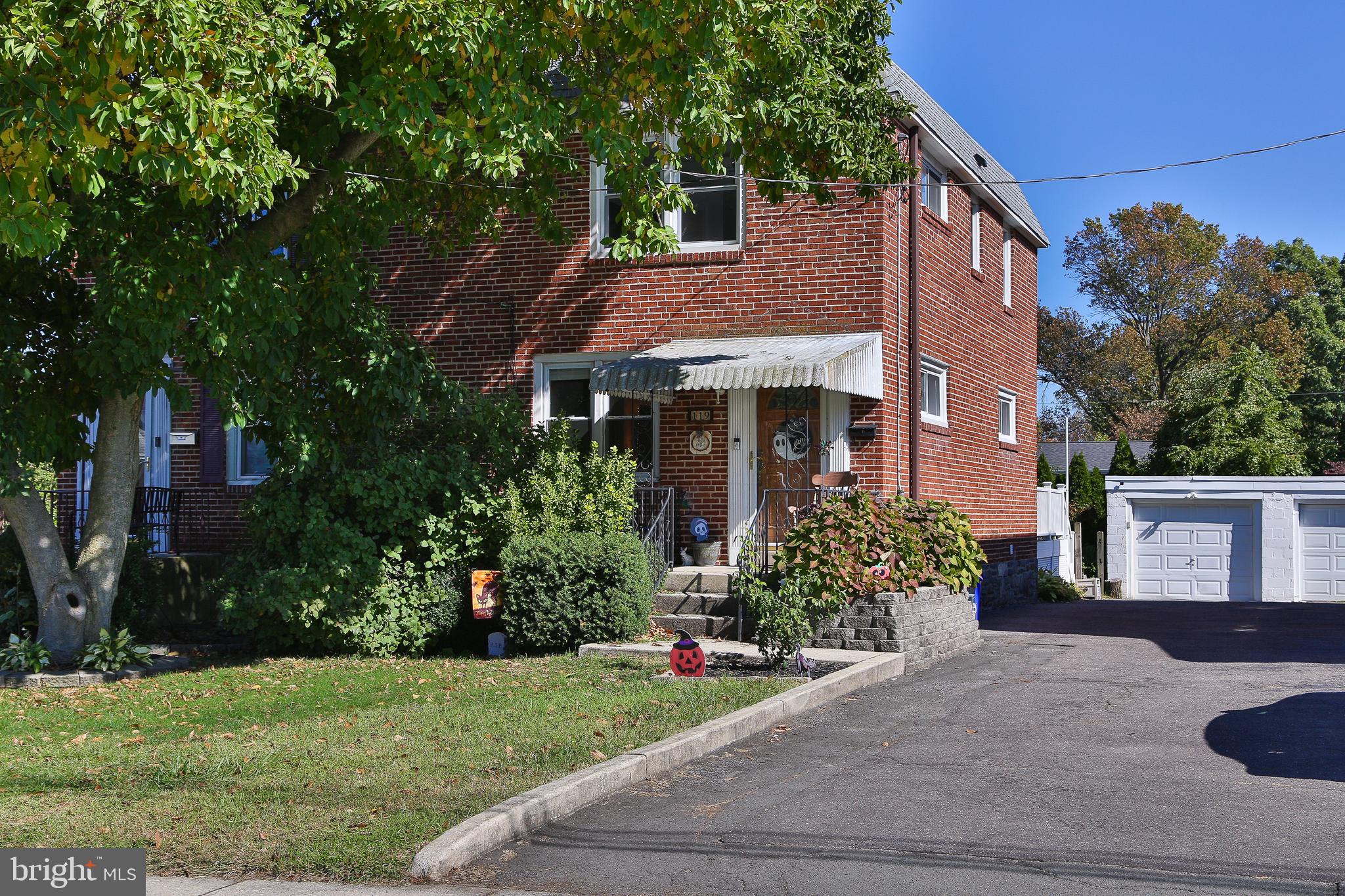 119 Woodbine Road Havertown, PA 19083 - Photo 3 of 26
