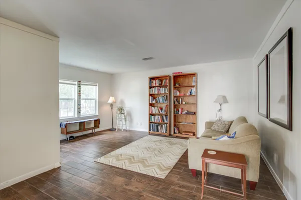 $2,300 | 4615 Ribbecke Avenue, Austin, TX 78721