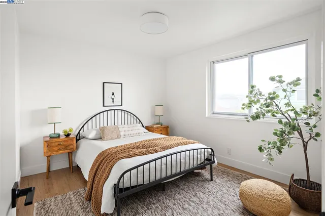 $1,298,000 | 121 Beachview Avenue, Pacifica, CA 94044